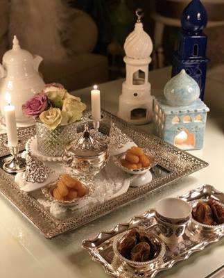 ديكورات المائدة