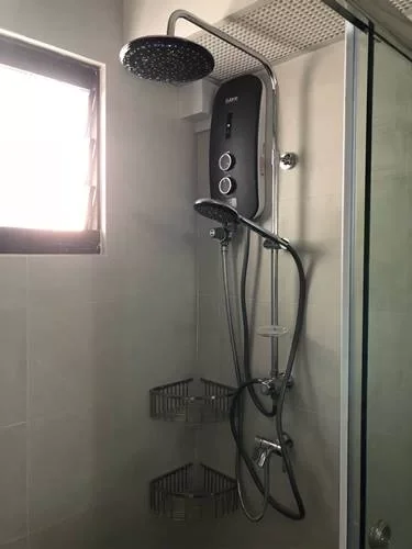 سخان المياه الفوري