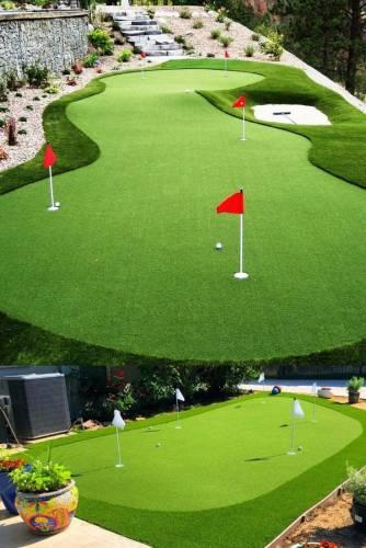 ملعب جولف من النجيلة 