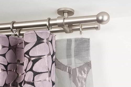 مواسير الستائر