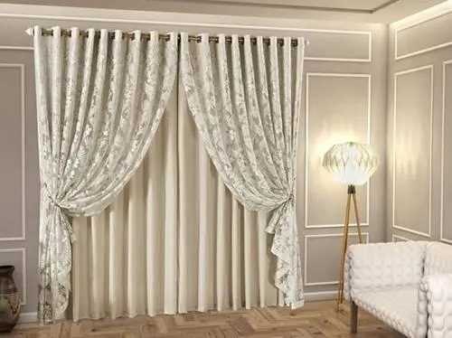 ستائر كلاسيك بسيطة