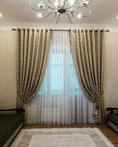 ستائر كلاسيك بسيطة
