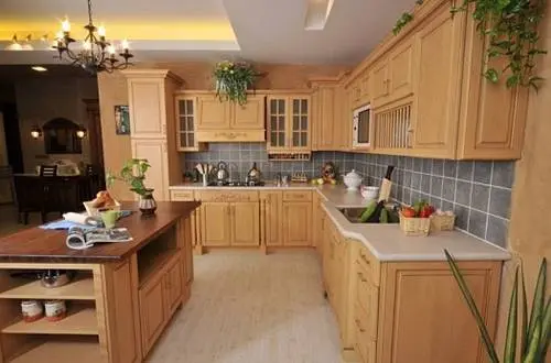 مطابخ الخشمينيوم