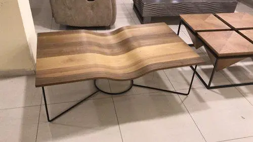 طاولات وسط