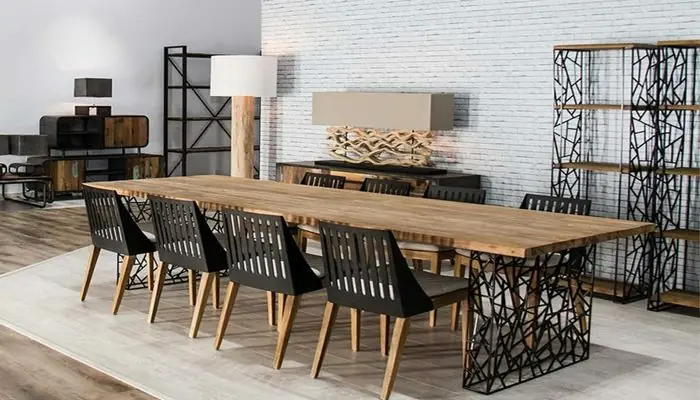 طاولات طعام