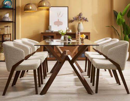 طاولات طعام