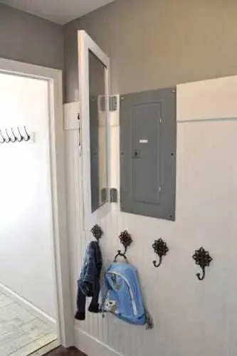 اخفاء لوحة الكهرباء