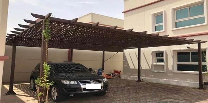 مظلات خشب