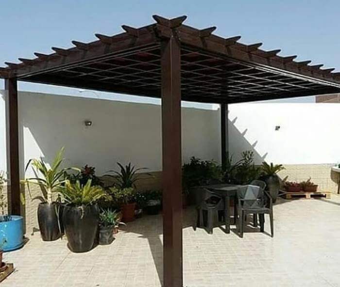 مظلات خشب