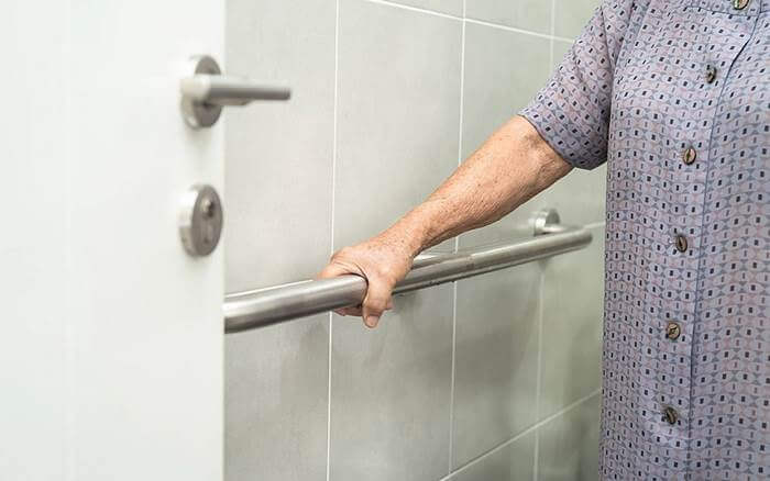 نصائح تجهيز المنزل لكبار السن