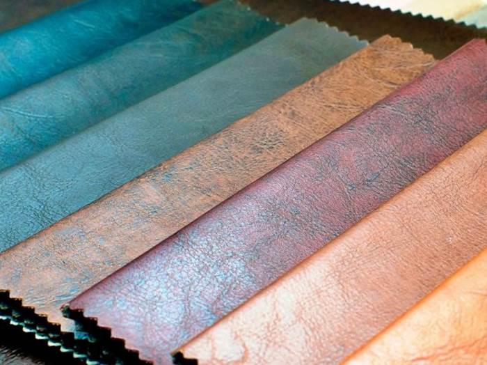 الفرق بين قماش الباندا والجلد المقلوب